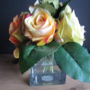 The French Bee Floral